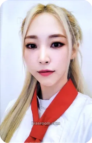 Moonbyul Starlit of Muse Photocard - MAMAMOO - MAMAMOO K-pop photocard