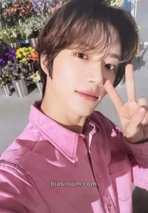 Beomgyu Birthday Merch Photocard - TOMORROW X TOGETHER - TOMORROW X TOGETHER K-pop photocard