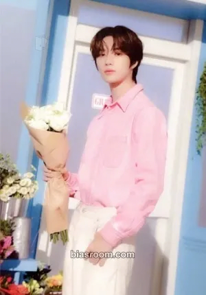 Beomgyu Birthday Merch Photocard - TOMORROW X TOGETHER - TOMORROW X TOGETHER K-pop photocard