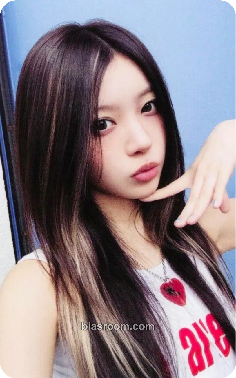 Moka NOT CUTE ANYMORE Photocard - ILLIT - ILLIT K-pop photocard