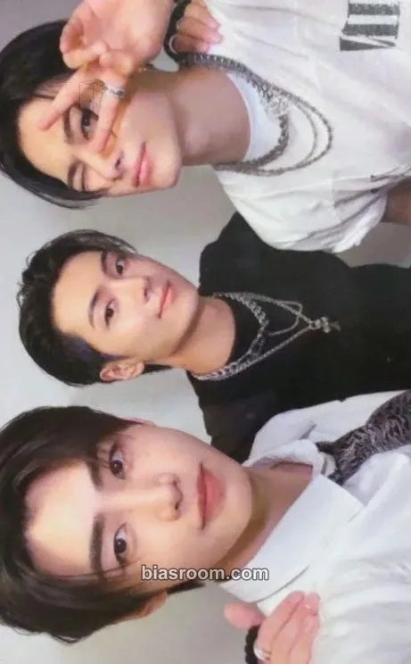 World Tour 'Fate Plus' Photocard - ENHYPEN - ENHYPEN K-pop photocard
