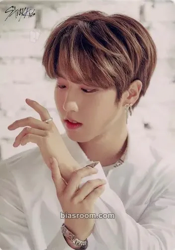 HAN UNVEIL TOUR ‘I am…’ Photocard - Stray Kids - Stray Kids K-pop photocard