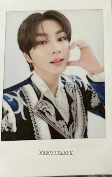 Jungwon World Tour 'Fate Plus' Photocard - ENHYPEN - ENHYPEN K-pop photocard