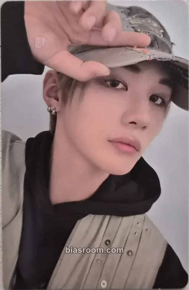 ARrC - Doha - SKIID Album Alt version album photocard