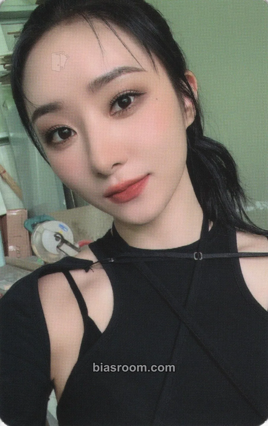 SuA Apocalypse : Follow Us Photocard - Dreamcatcher - Dreamcatcher K-pop photocard