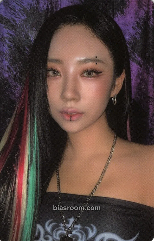 Dosie memeM Photocard - PURPLE KISS - PURPLE KISS K-pop photocard