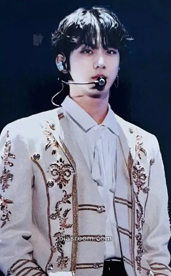 Jungwon World Tour 'Manifesto' In Japan Kyocera Dome Osaka Photocard - ENHYPEN - ENHYPEN K-pop photocard
