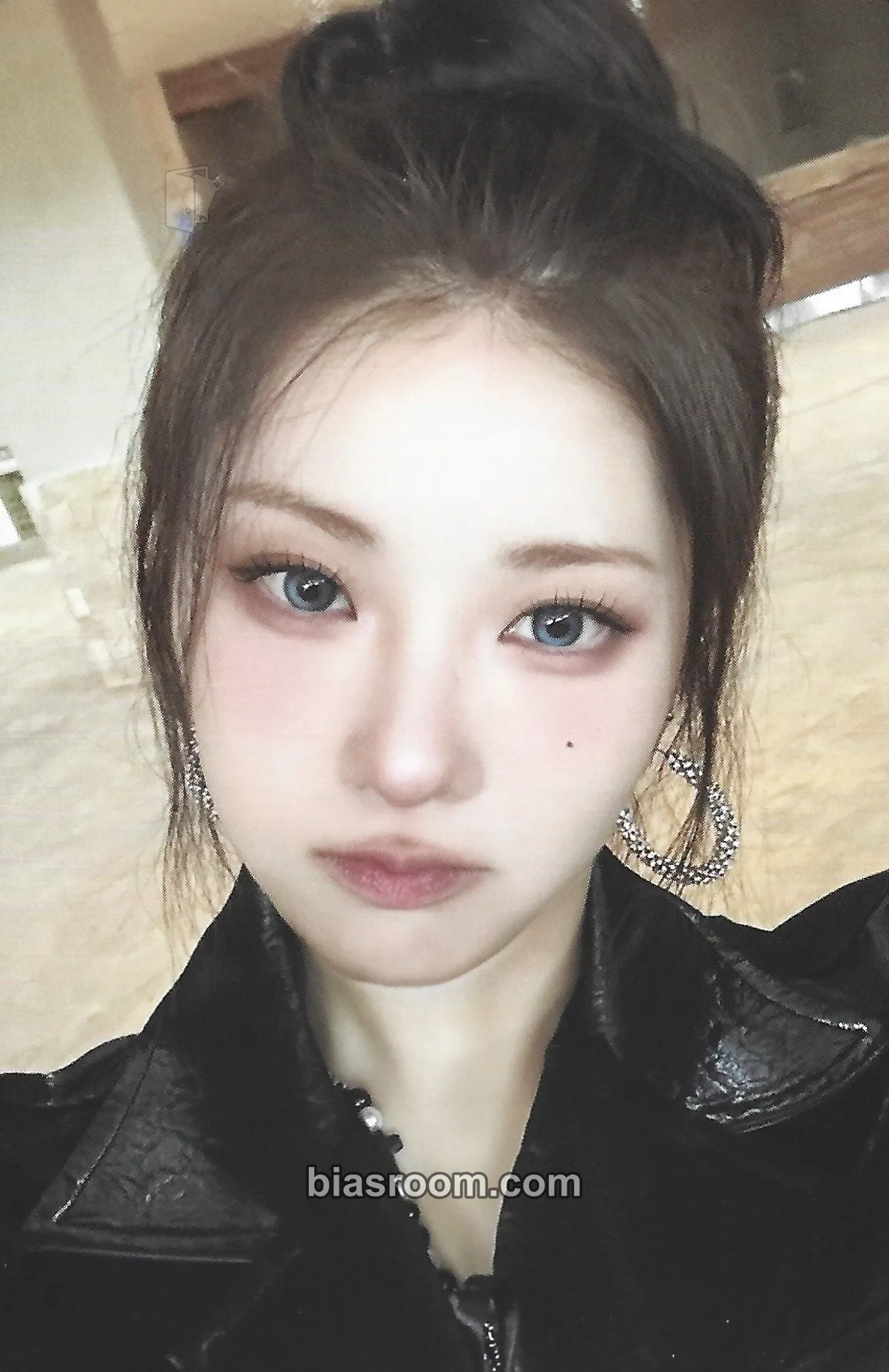Chaein HEADWAY Photocard - PURPLE KISS - PURPLE KISS K-pop photocard