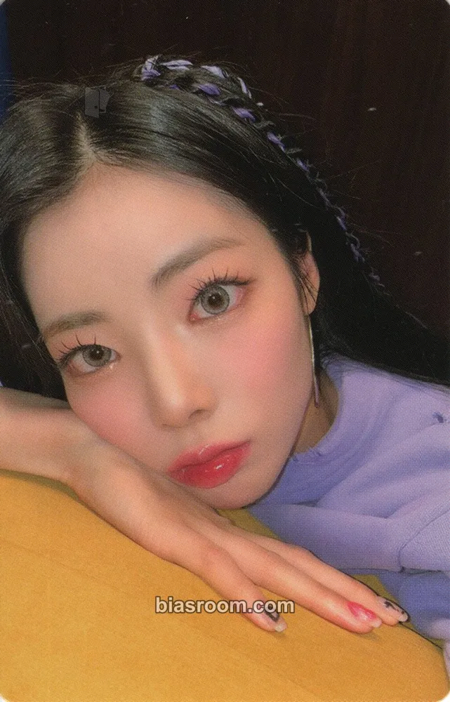 Na Goeun Geekyland Photocard - PURPLE KISS - PURPLE KISS K-pop photocard