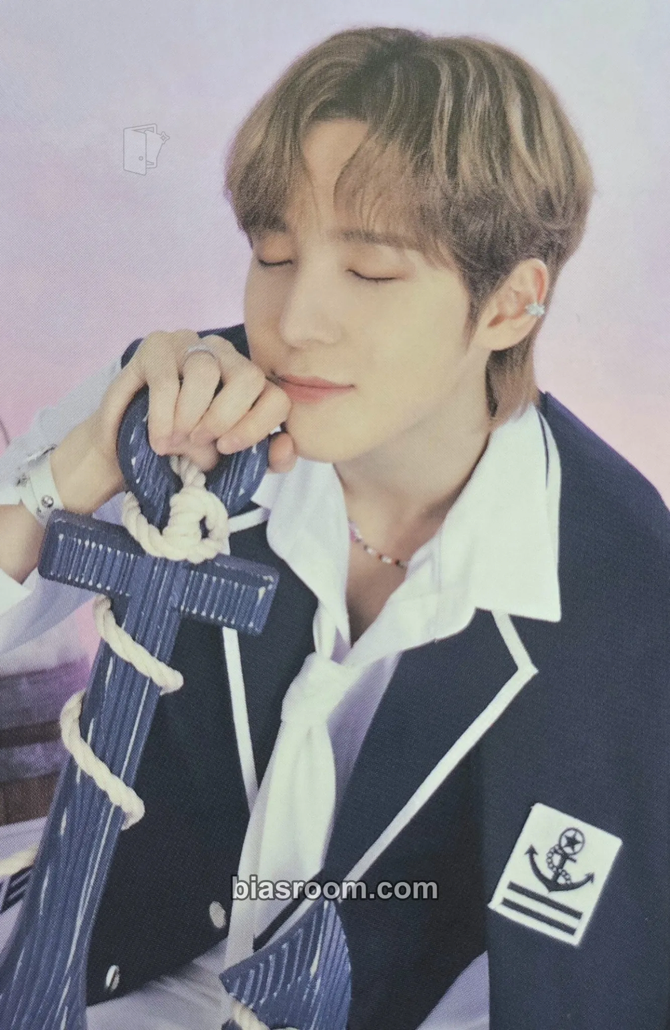 Yunho ANITEEZ IN ILLUSION Photocard - ATEEZ - ATEEZ K-pop photocard