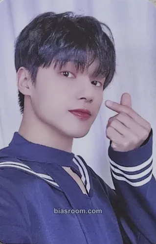 Wooyoung ANITEEZ IN ILLUSION Photocard - ATEEZ - ATEEZ K-pop photocard
