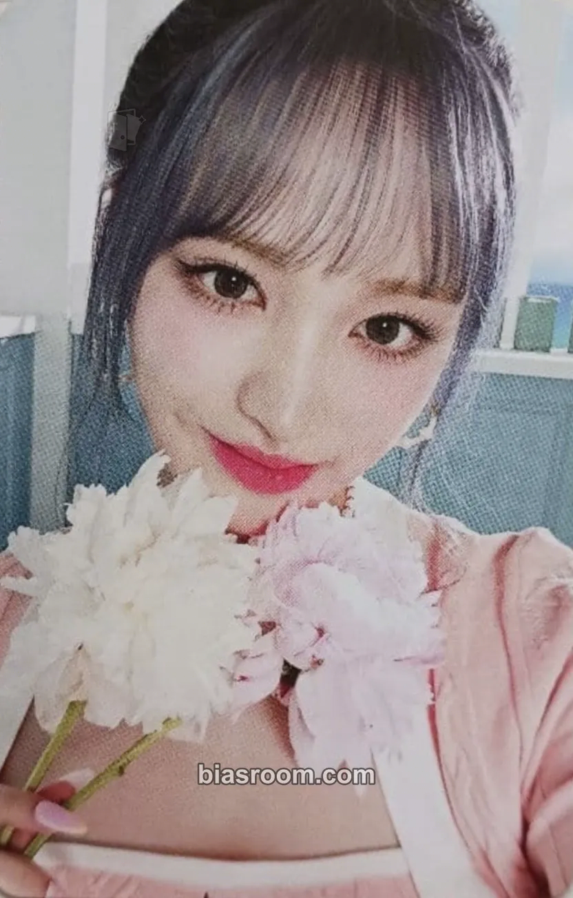 Liz ALIVE Photocard - IVE - IVE K-pop photocard