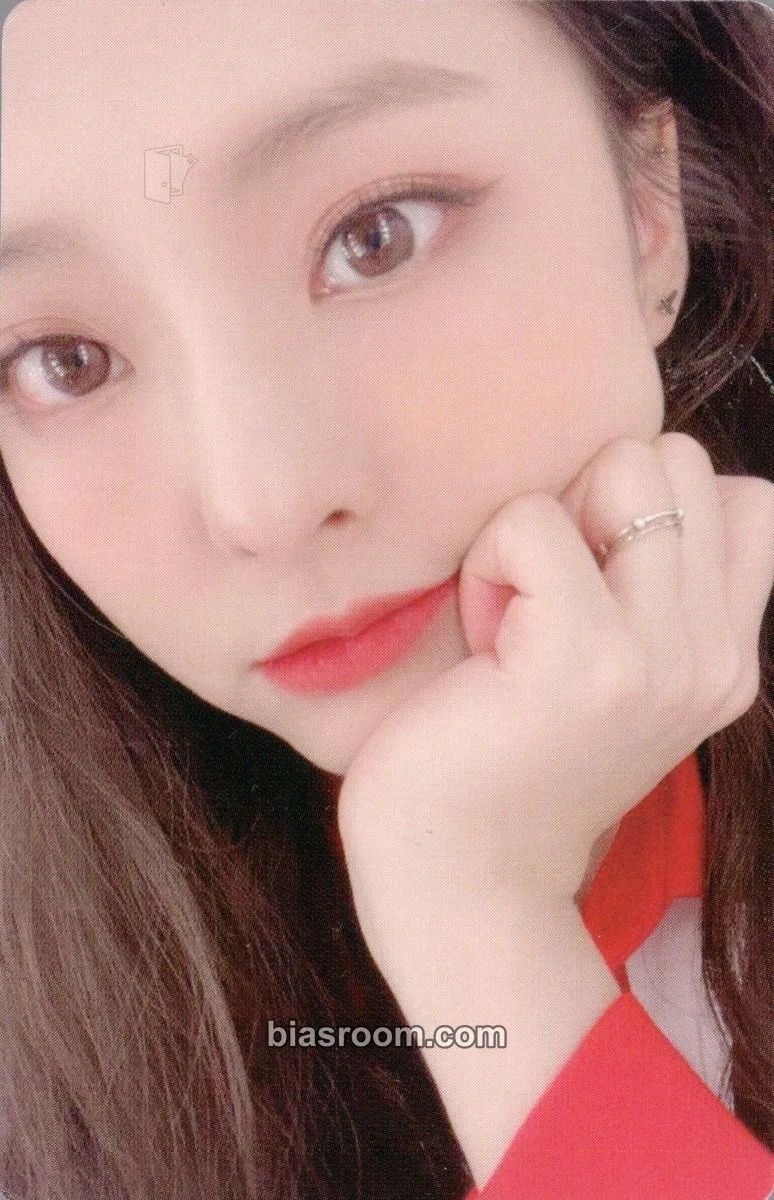 ViVi HULA HOOP / StarSeed ~Kakusei~ Photocard - LOONA - LOONA K-pop photocard