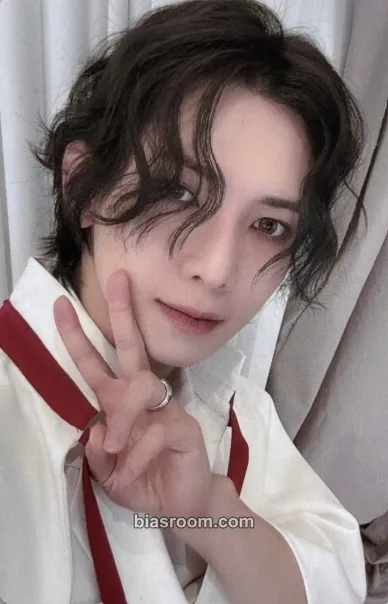 Yeosang ANITEEZ IN THE CALLING Photocard - ATEEZ - ATEEZ K-pop photocard