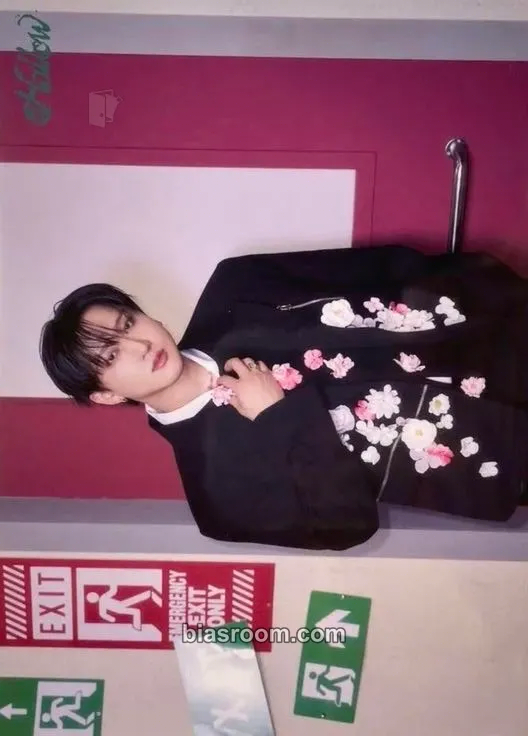 Changbin Hollow Photocard - Stray Kids - Stray Kids K-pop photocard