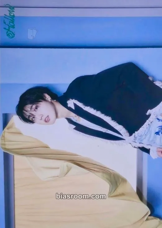 HAN Hollow Photocard - Stray Kids - Stray Kids K-pop photocard