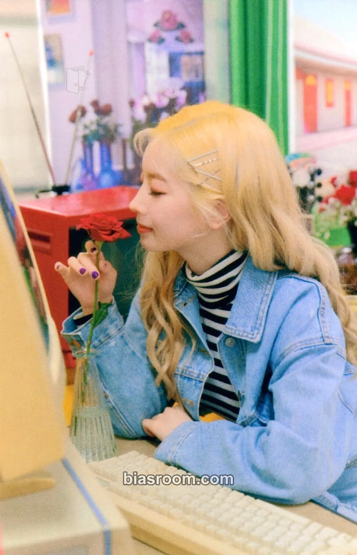 Dahyun TWICE University Photocard - TWICE - TWICE K-pop photocard