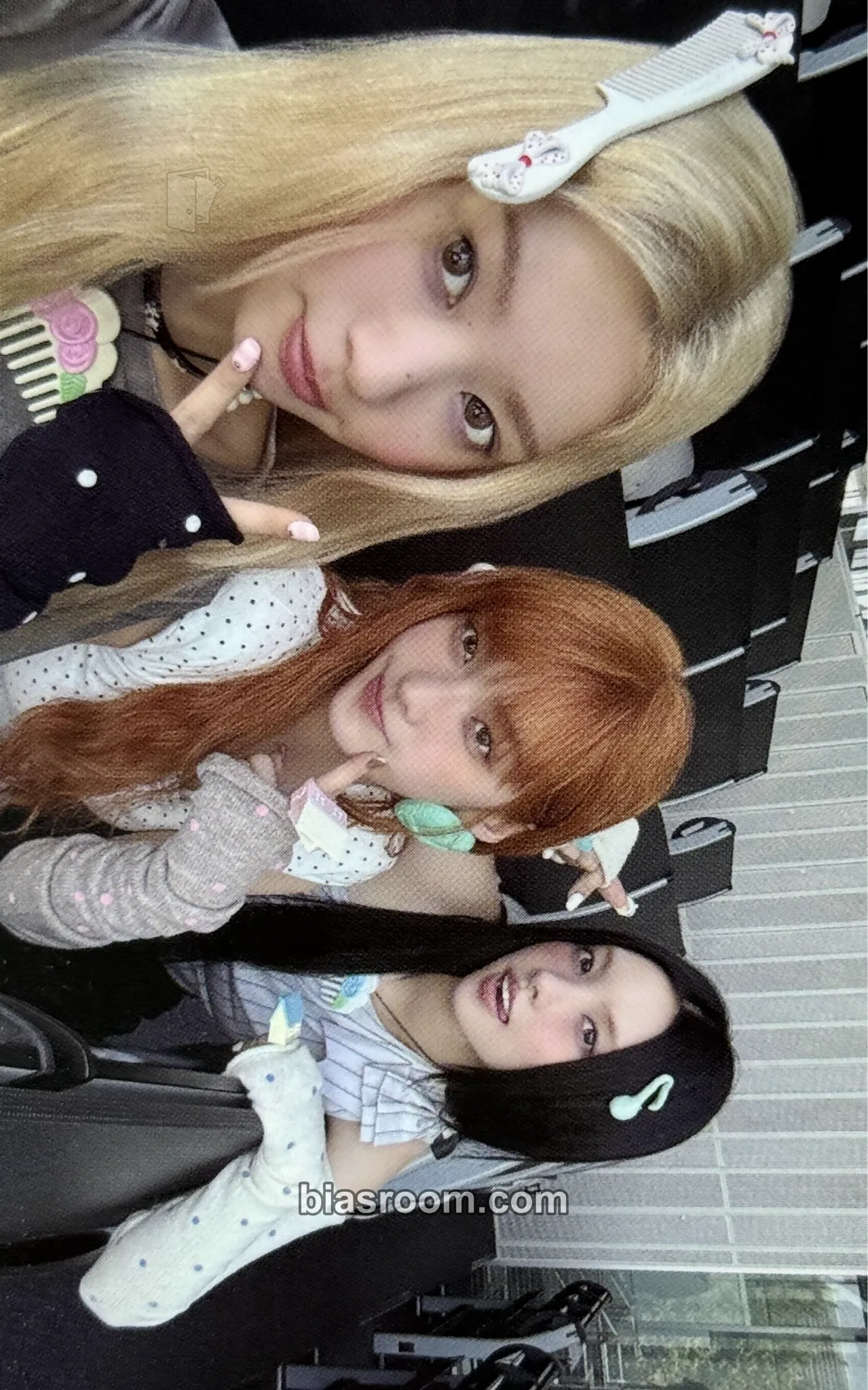 NOT CUTE ANYMORE Photocard - ILLIT - ILLIT K-pop photocard