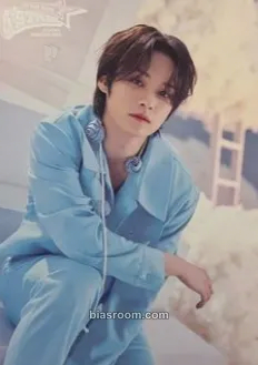 Lee Know 5-Star Dome Tour 2023 Photocard - Stray Kids - Stray Kids K-pop photocard