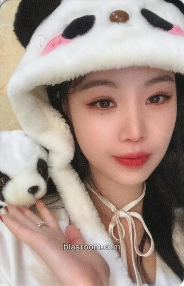 Soojin - Soojin - AGASSY Album makestar