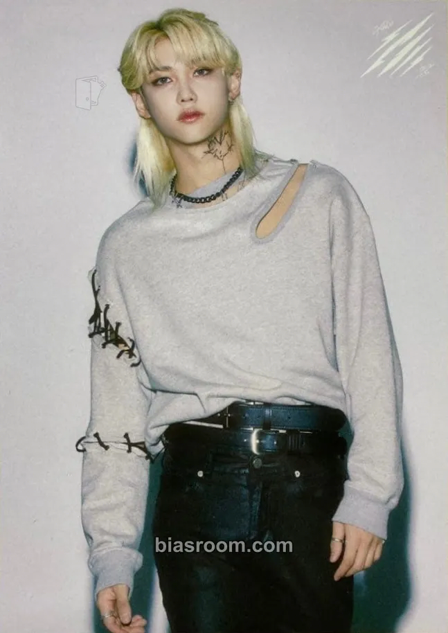 Felix Scars Photocard - Stray Kids - Stray Kids K-pop photocard