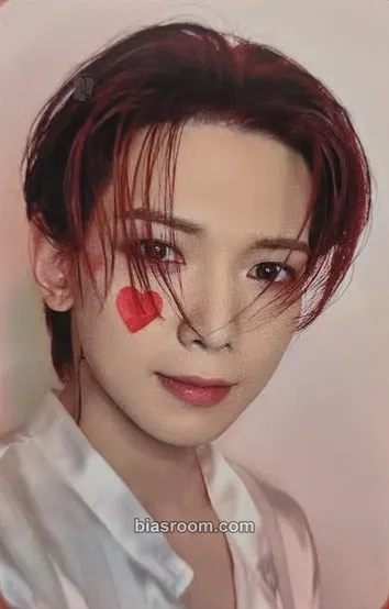 Yeosang GOLDEN HOUR : Part.3 'In Your Fantasy Edition' Photocard - ATEEZ - ATEEZ K-pop photocard