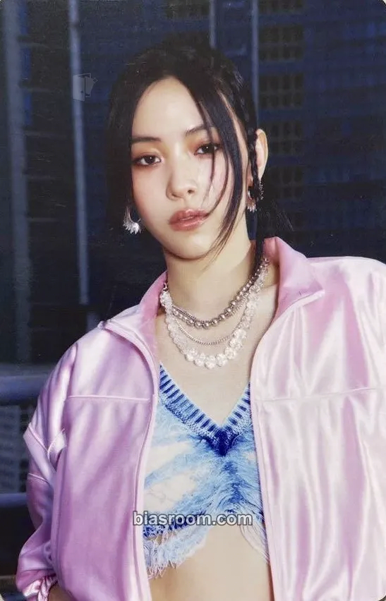 Ryujin GOLD 小卡 - ITZY - ITZY K-pop 小卡