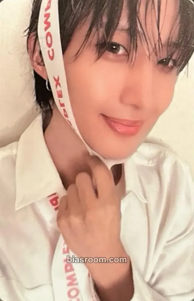 PENTAGON - Hui -  Whu Is Me: Complex Album solo album album photocard