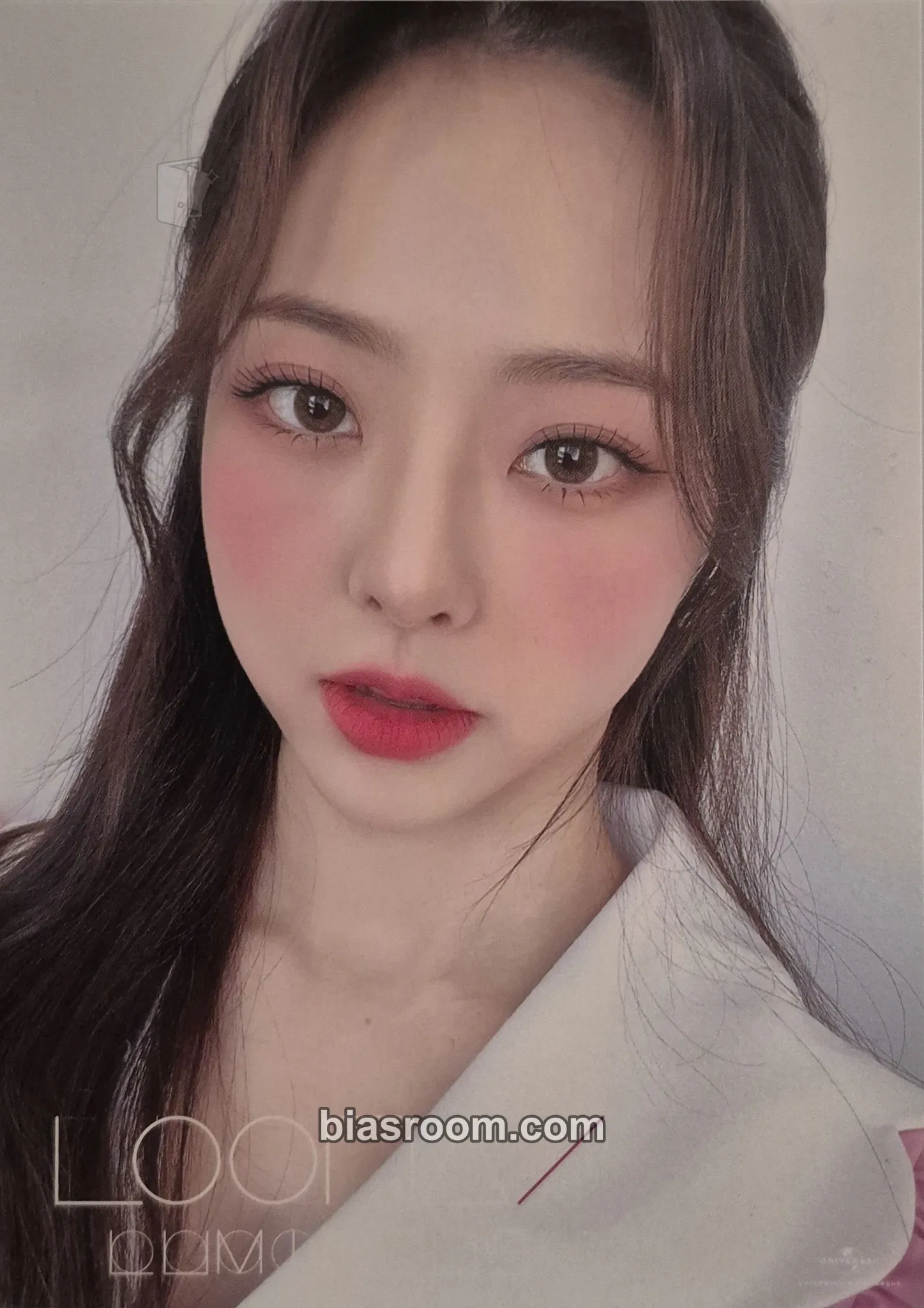 ViVi LUMINOUS Photocard - LOONA - LOONA K-pop photocard