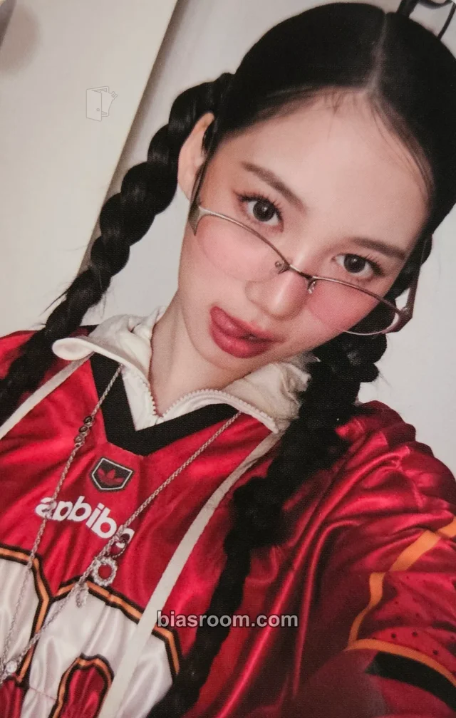 USPEER - Yeowon - Speed Zone Album album photocard
