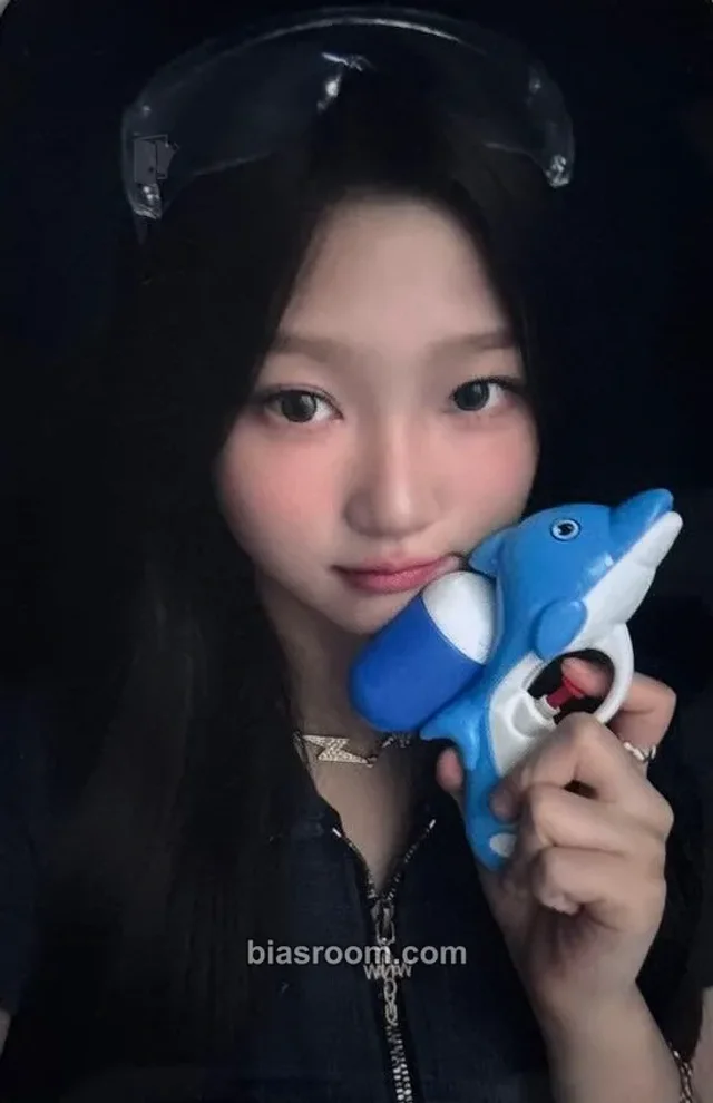 USPEER - Roa - Speed Zone Album makestar pre-order benefit (pob)