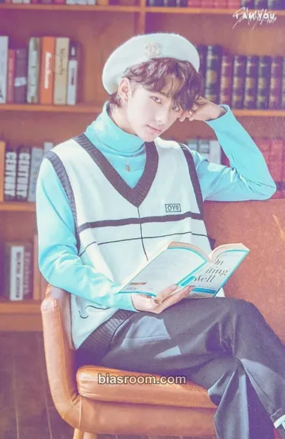 Hyunjin UNVEIL TOUR ‘I am…’ Photocard - Stray Kids - Stray Kids K-pop photocard