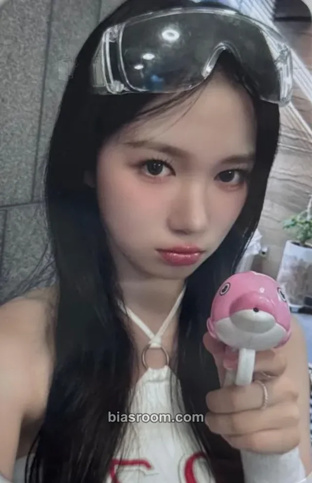 USPEER - Yeowon - Speed Zone Album pre-order benefit (pob) makestar