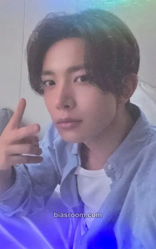 Heeseung 2025 Season's Greetings Photocard - ENHYPEN - ENHYPEN K-pop photocard