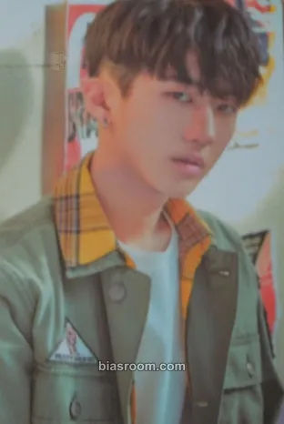 Changbin UNVEIL TOUR ‘I am…’ Photocard - Stray Kids - Stray Kids K-pop photocard