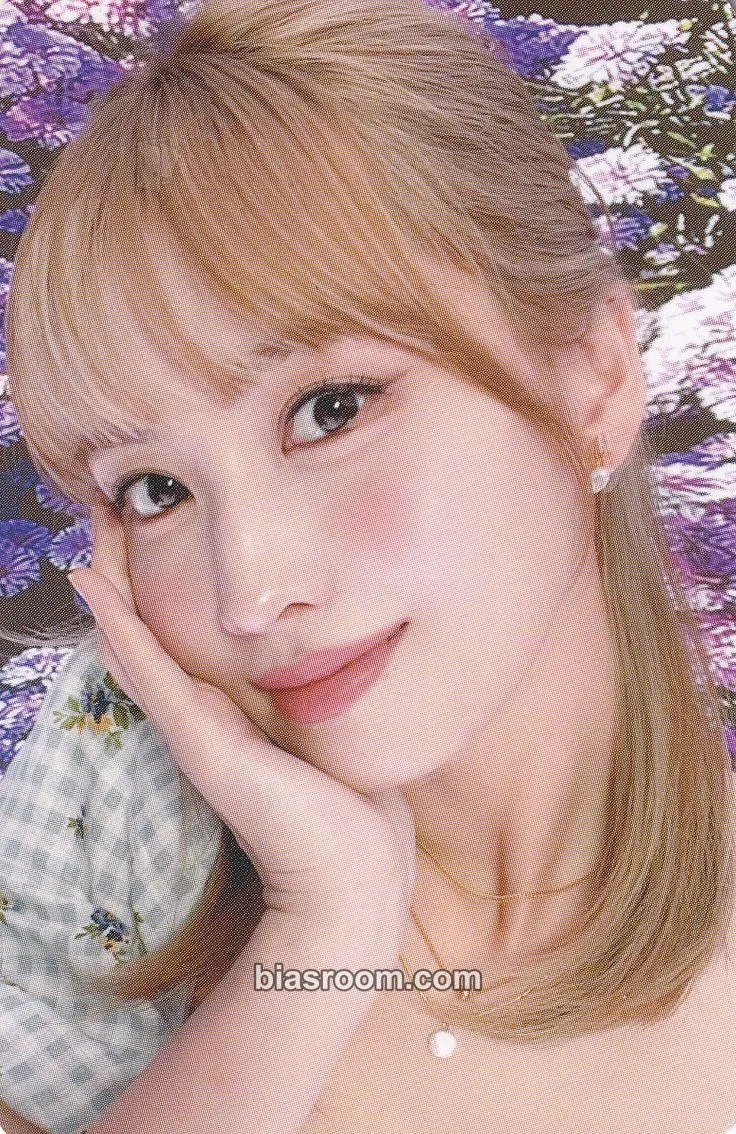 Momo TWICE DICON D'FESTA Mini Edition Photocard - TWICE - TWICE K-pop photocard