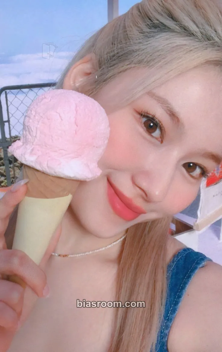 Sana TWICE DICON D'FESTA Mini Edition Photocard - TWICE - TWICE K-pop photocard