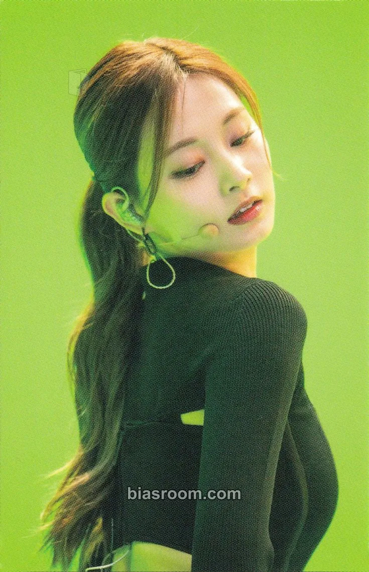 Tzuyu TWICE DICON D'FESTA Mini Edition Photocard - TWICE - TWICE K-pop photocard