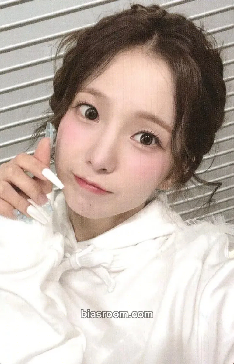 Yujin TIPI-TAP Photocard - Kep1er - Kep1er K-pop photocard