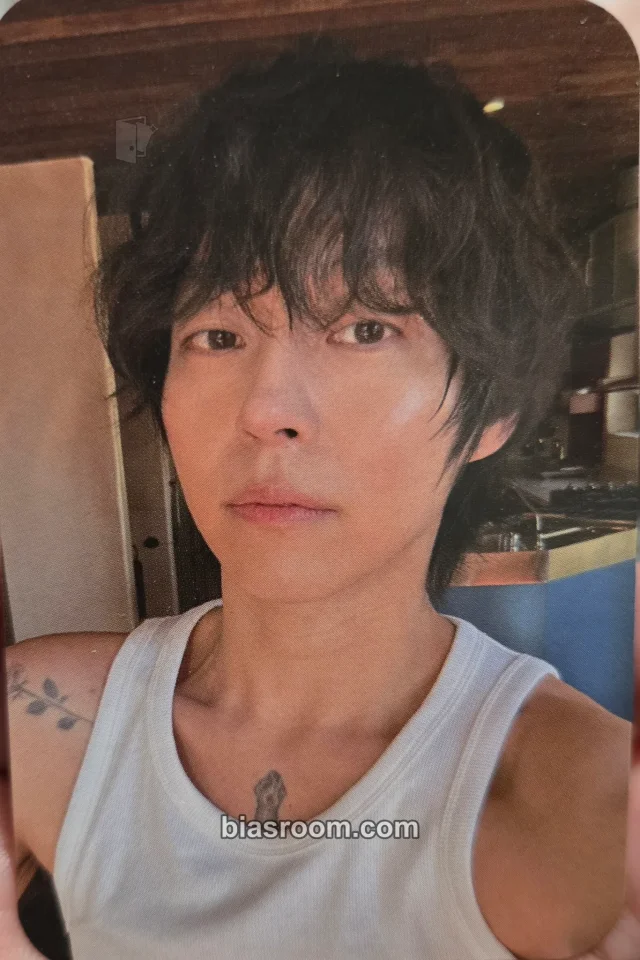 The Rose - Woosung - Once Upon a WRLD Tour Event tour merch merch photocard