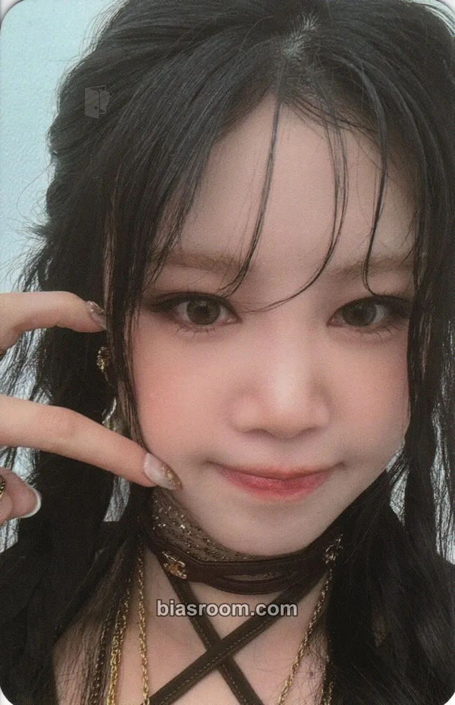 Soojin RIZZ Photocard - Soojin K-pop photocard