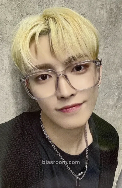 Hongjoong TEEZ-MON CAFE Photocard - ATEEZ - ATEEZ K-pop photocard