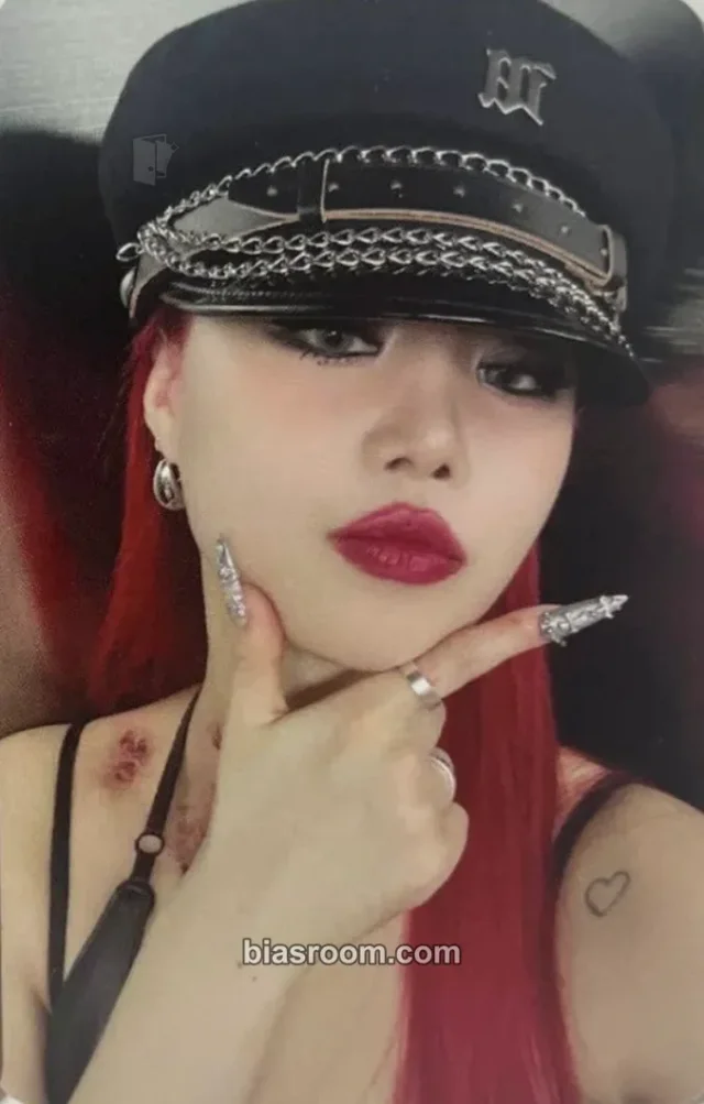 Soojin - Soojin - BADITUDE Album pre-order benefit (pob) starriver