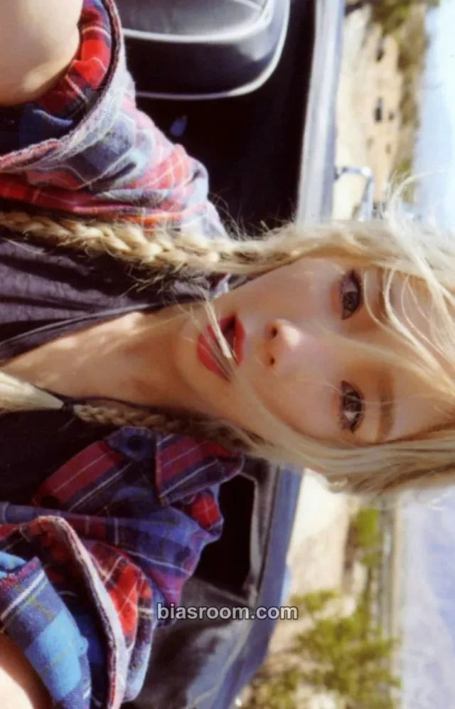 Taeyeon - Taeyeon - Why Album album photocard