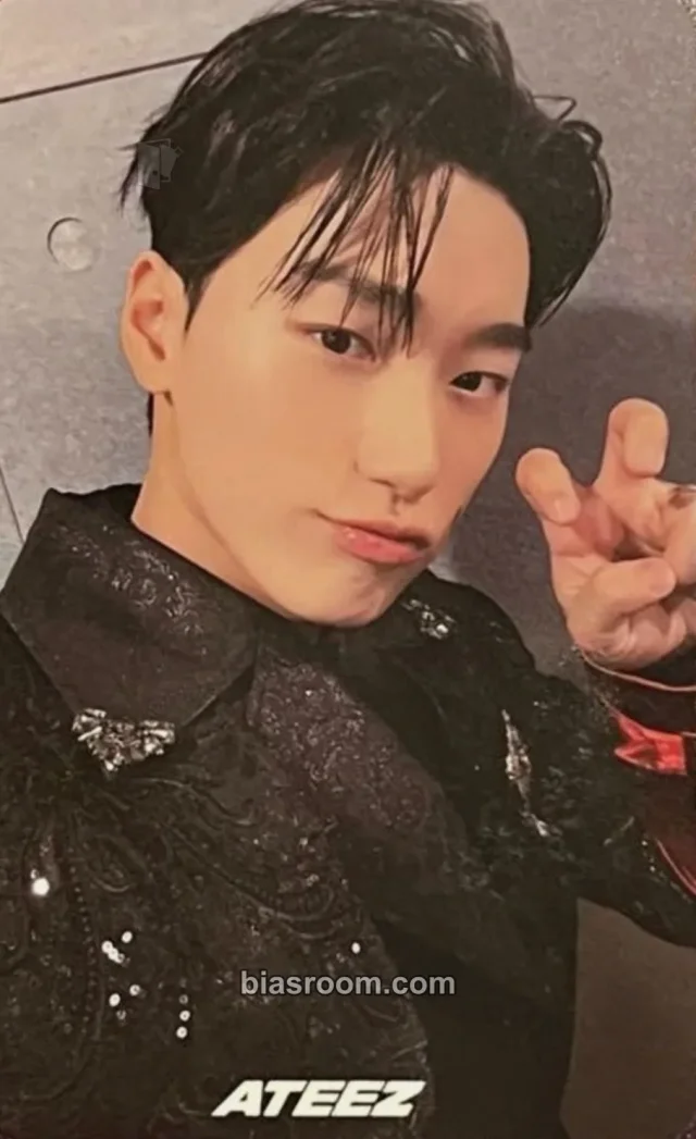 ATEEZ - San - In Your Fantasy World Tour Event atiny zone