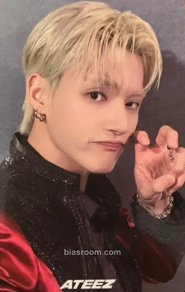 ATEEZ - Wooyoung - In Your Fantasy World Tour Event atiny zone