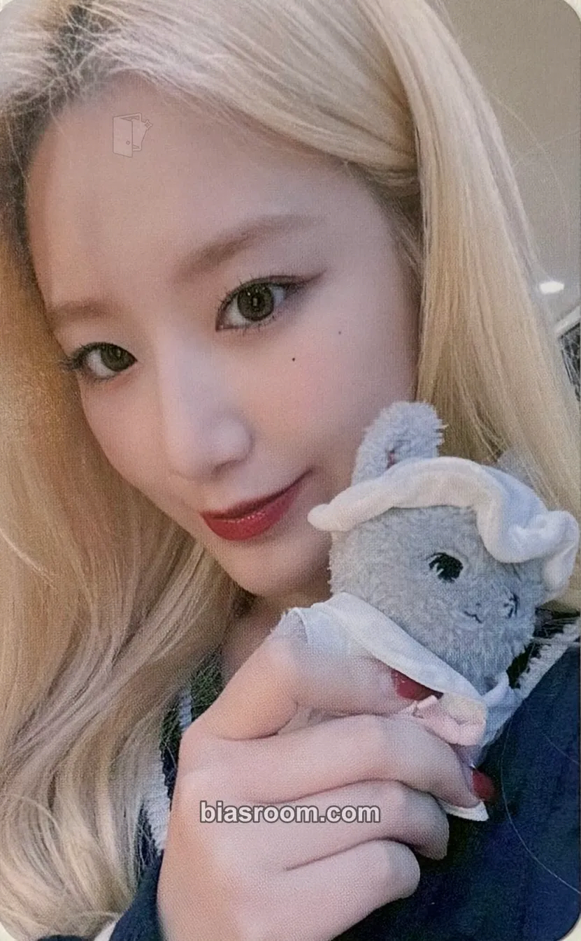 Shuhua Minidle MD Photocard - i-dle - i-dle K-pop photocard