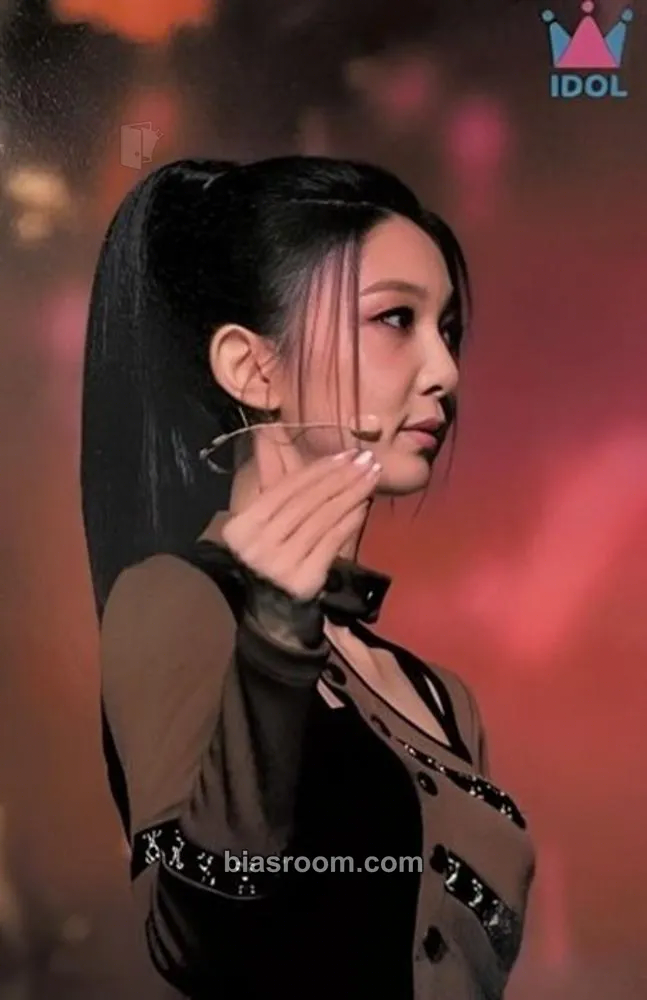 Dami Apocalypse : Follow Us Photocard - Dreamcatcher - Dreamcatcher K-pop photocard