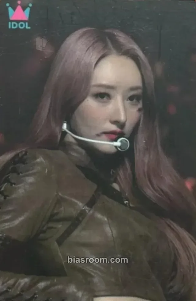 Dreamcatcher - SuA - Apocalypse : Follow Us Album cafe event show champion photocard set