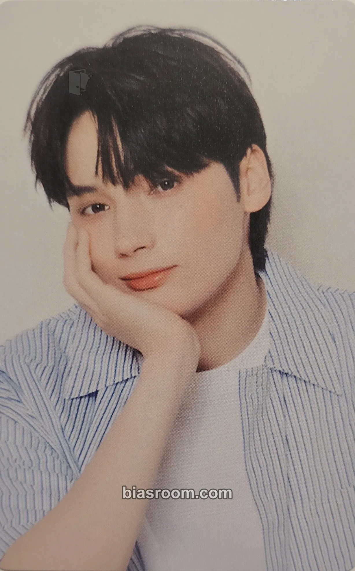 Huening Kai Summer Together Photocard - TOMORROW X TOGETHER - TOMORROW X TOGETHER K-pop photocard